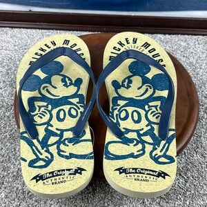 Brand new men’s Mickey Mouse flip flops authentic Disney men’s size 11